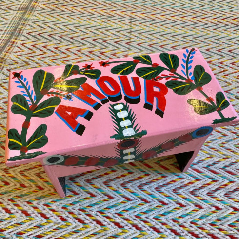 Amour Stool, hand-painted, pink