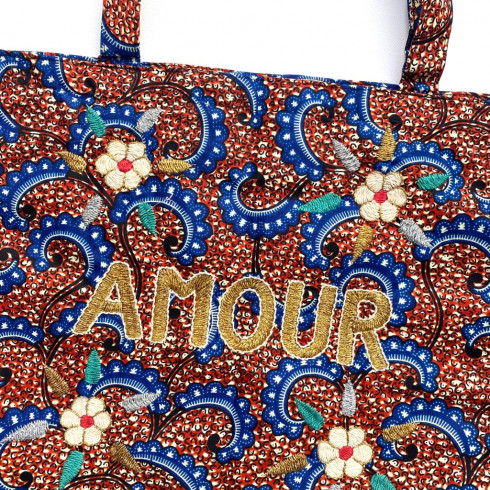 Doudas - Coucou!!!! Je suis le 𝐝𝐨𝐮𝐝𝐨𝐮 𝐒𝐚𝐝𝐢𝐚, cousu à la main par  de braves couturières avec beaucoup d'amour en Côte d'Ivoire. Entièrement  vêtue de pagne wax aux motifs inspirés de la