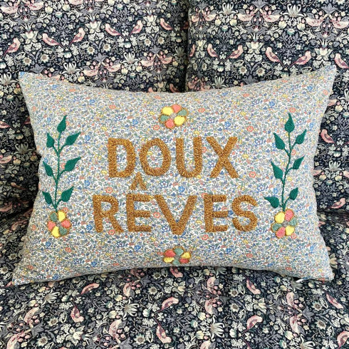 Embroidered cushion DOUX REVES