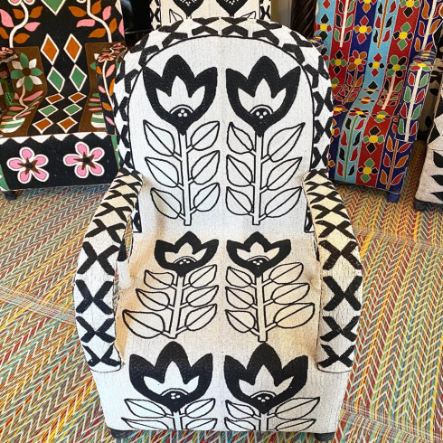 African Beaded Yoruba chair - black &...