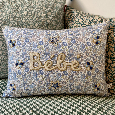 Embroidered cushion Bébé