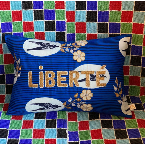 Embroidered wax cushion LIBERTE
